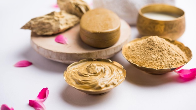 multani mitti face pack for skin tightening